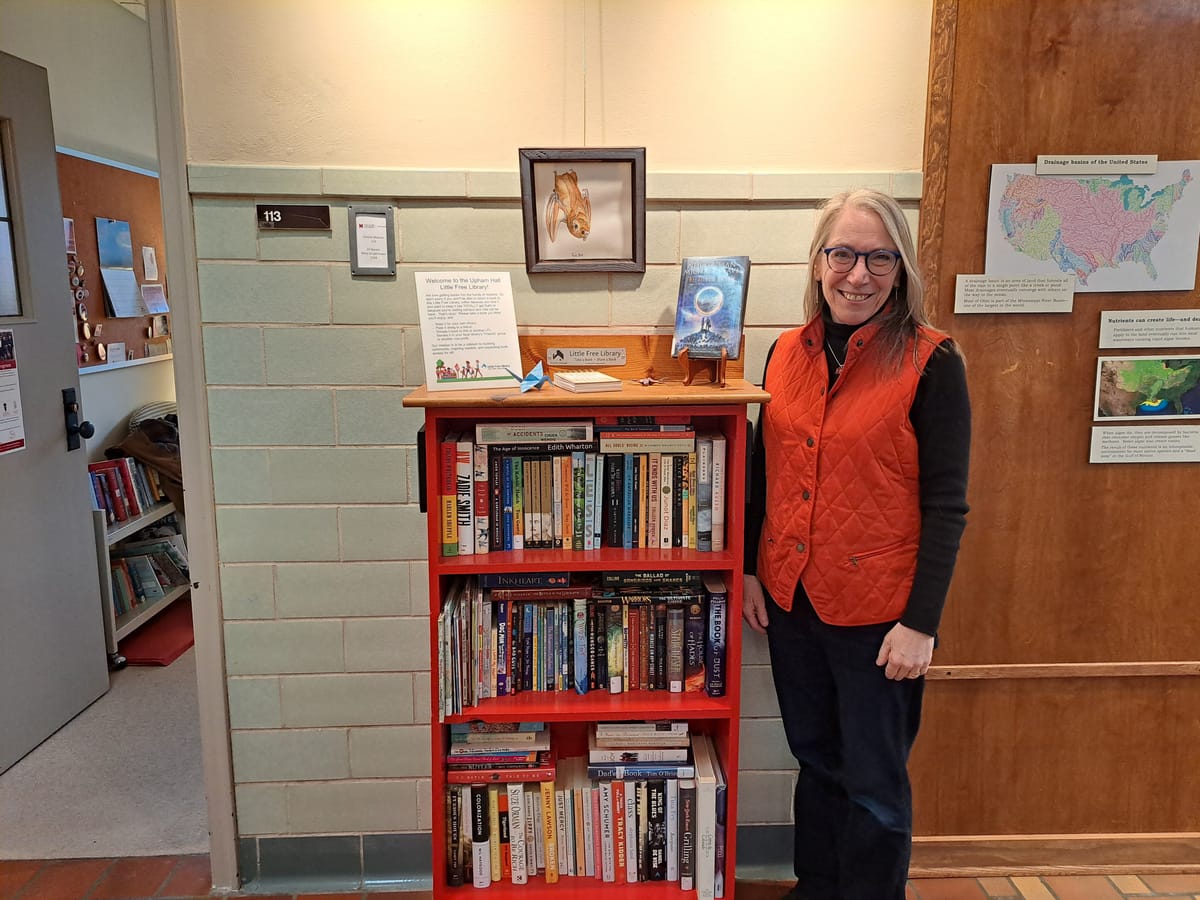 Little Free Libraries provide books around Oxford